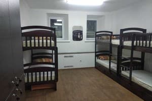 Хостел C.T.Hostel (Cool Traveler). Место в общем 8-местном номере для мужчин и женщин (3) 1